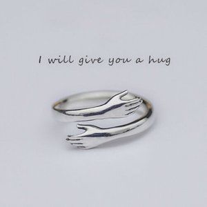 🎉HOST PICK🎉Small Silver Hug Ring